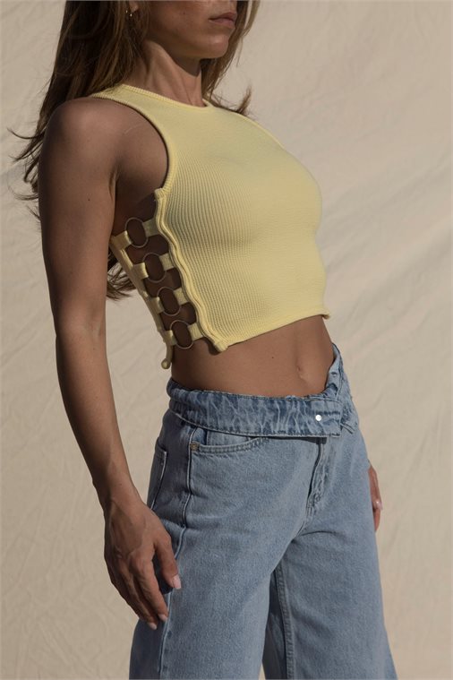 CROPPED TOP WITH METALLIC RINGS